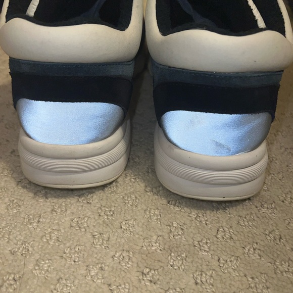 Chanel women’s sneakers in size 7.  Very popular style. Size 7. - Picture 6 of 8